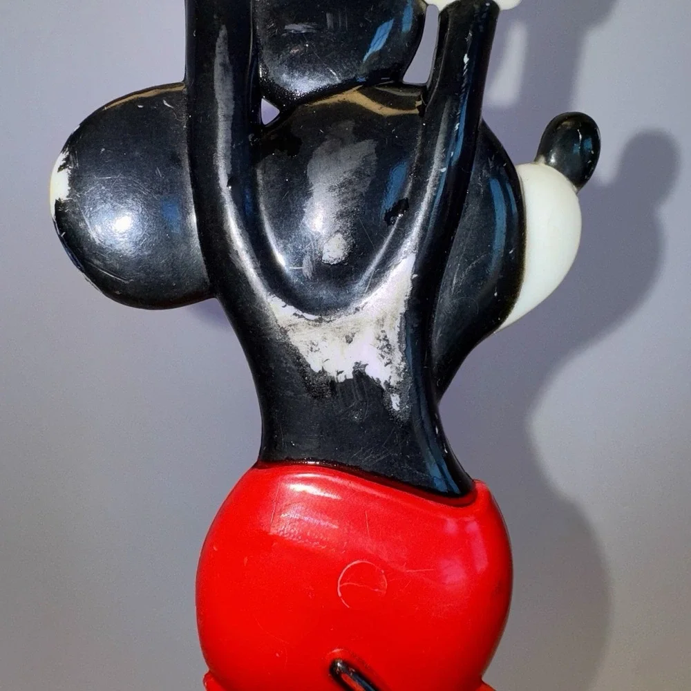Vintage Walt Disney World‎ Back Scratcher Mickey Mouse Arms Up Classic